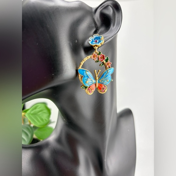 ✨ Enamel Butterfly & Flower Statement Earrings ✨ - Picture 3 of 7